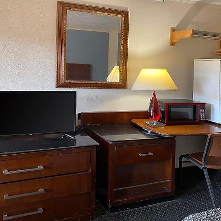 Hotel O Tallassee Hwy 14 Buitenkant foto