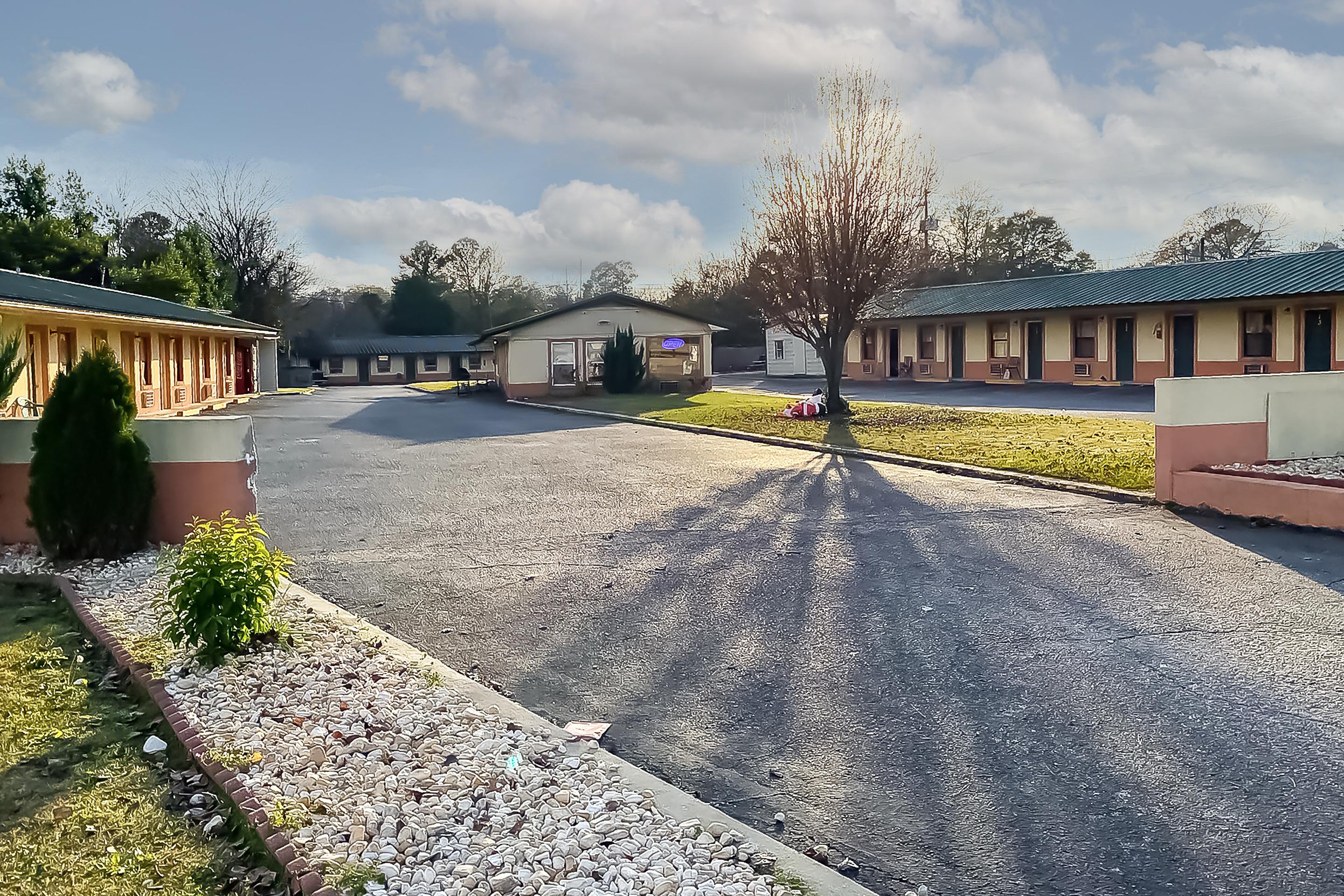 Hotel O Tallassee Hwy 14 Buitenkant foto